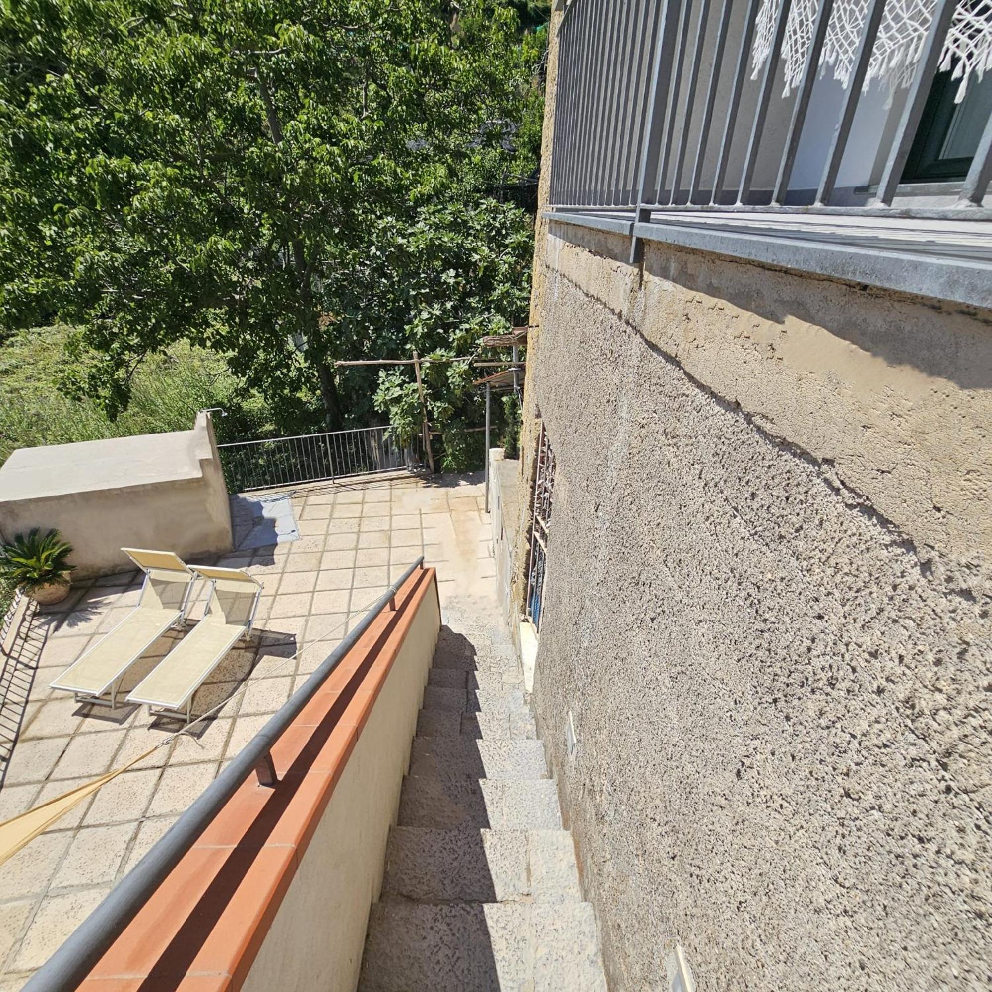 Villa Ines Maiori Exterior photo